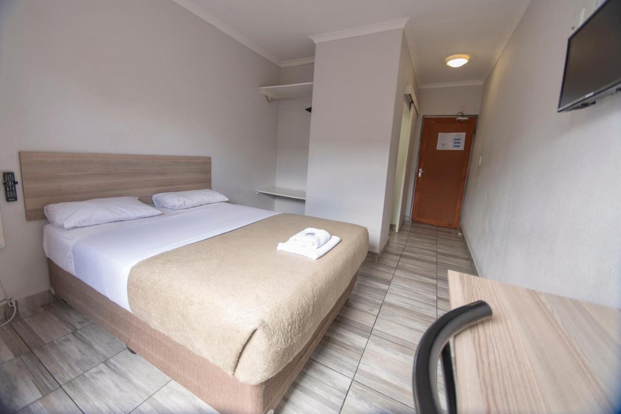 Ecomotel Marlboro Johannesburg Exterior photo